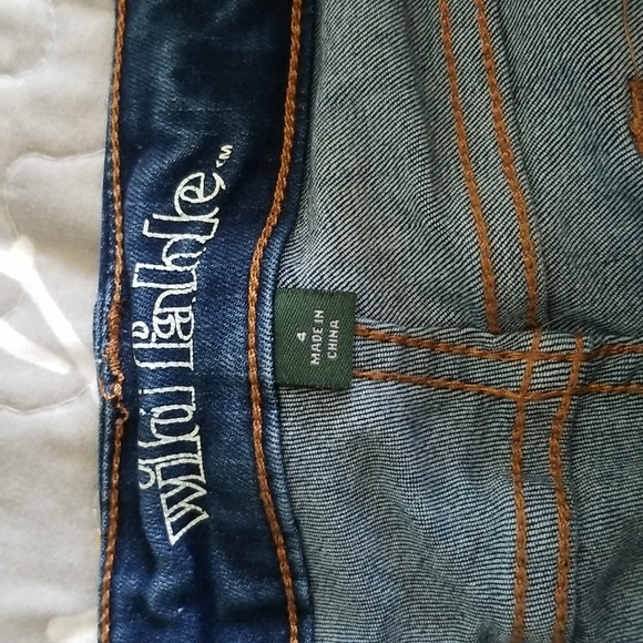 Wild Fable Distressed Skinny jeans, sz 4 - Picture 4 of 6